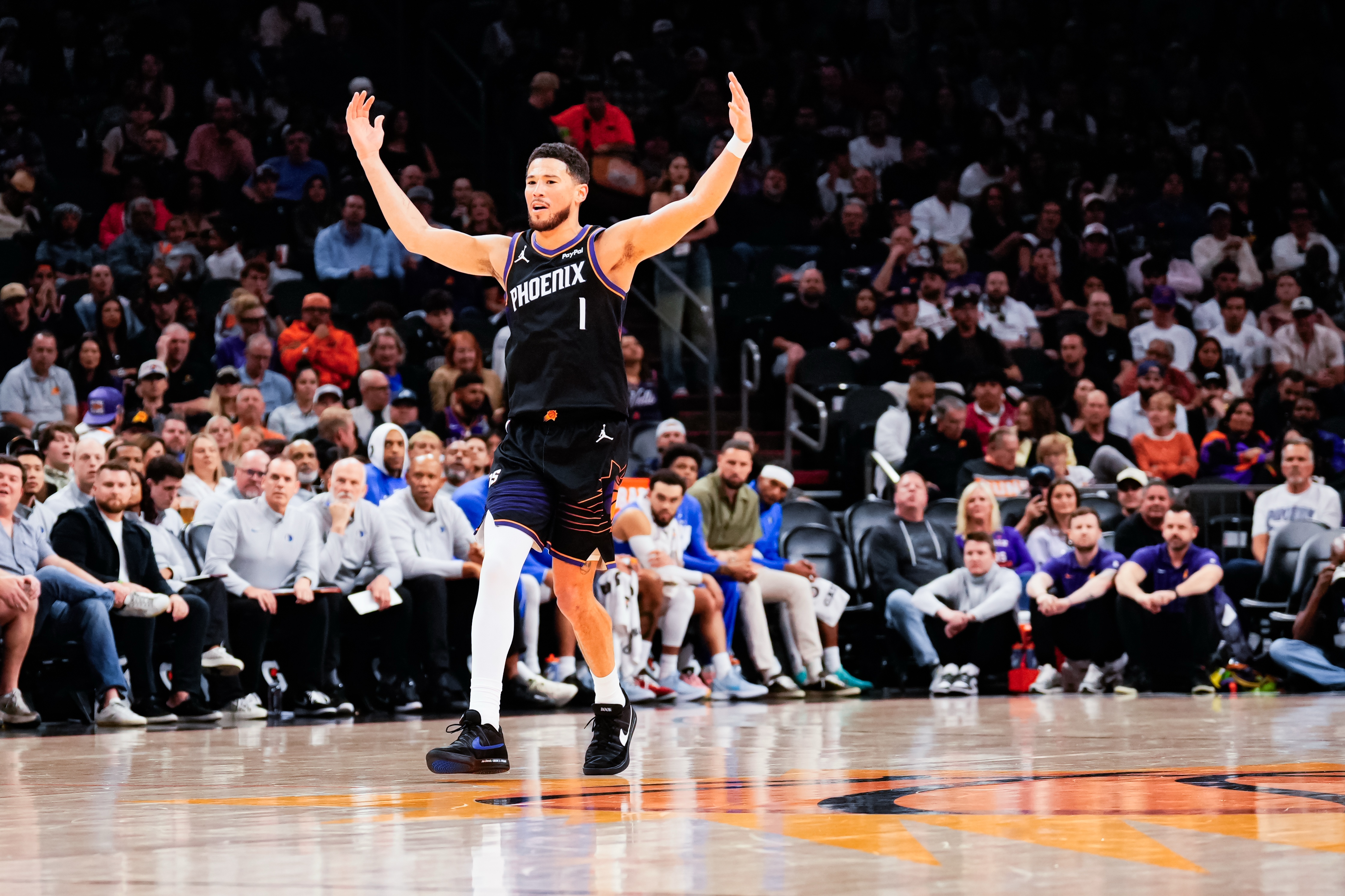 MILE登录-NBA彩经：湖人轻取公牛 雷霆击败绿军 太阳拿下步行者