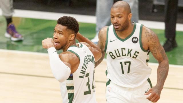 米乐注册-对手阵容残缺不整 雄鹿面对的是机会更是挑战